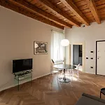 Residenza Marconi - Domus * Верона