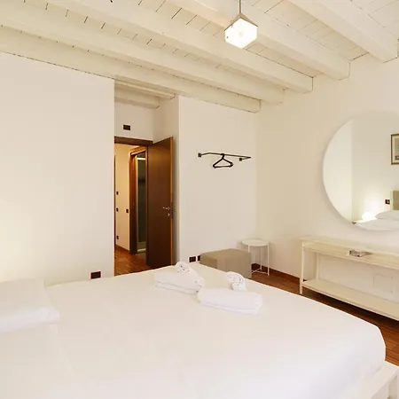 Domus - Residenza Marconi Апартаменты